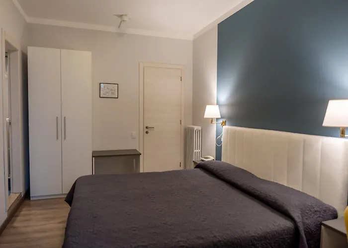 罗马格纳酒店 3*