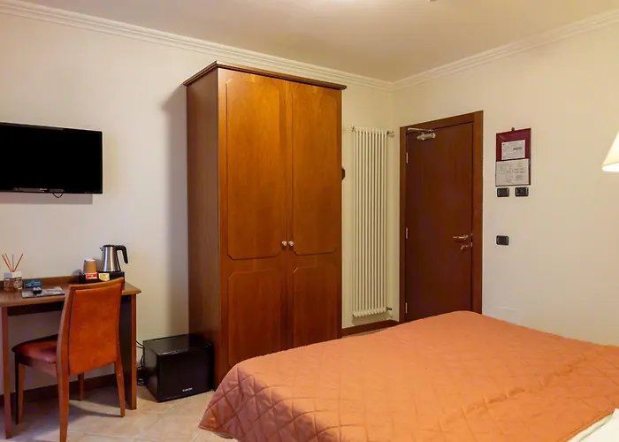 罗马格纳酒店 酒店 3*