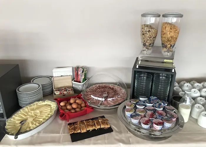 罗马格纳酒店 酒店